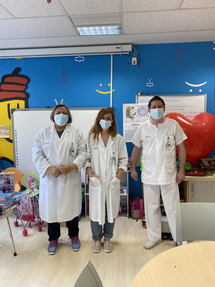 Jesús Alicia y Esther profesores del aula hospitalaria