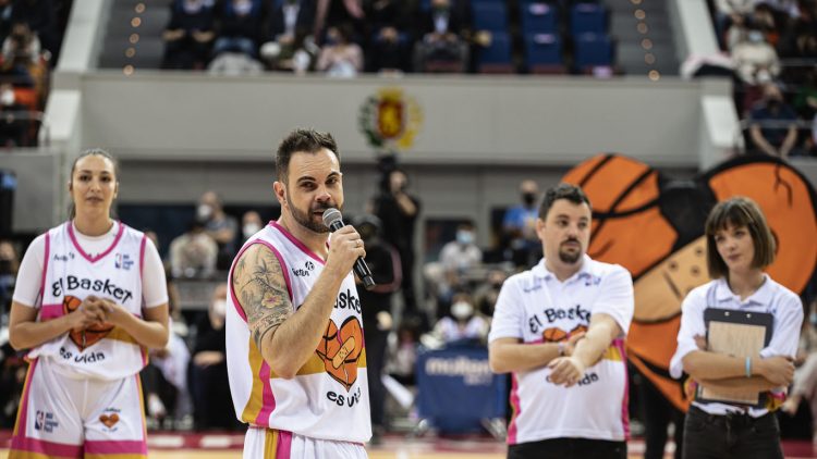 Alberto Béjar presenta el evento "Basket contra el cáncer" 2022